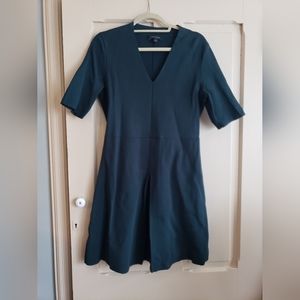 Ann Taylor sweater dress, Green, Size Medium